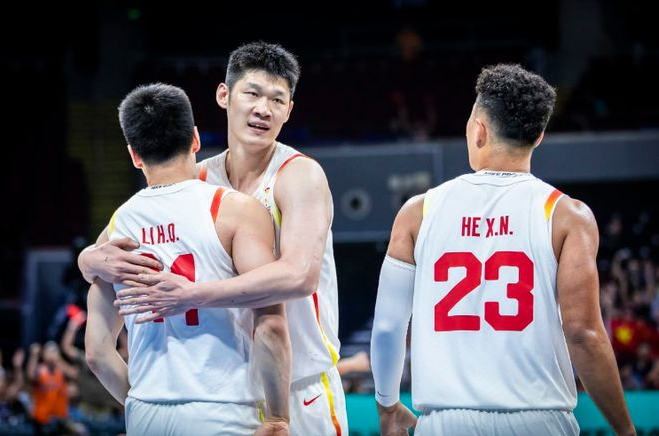 B体育官方网站-中国男篮官宣4场热身赛：6月初两战俱乐部 下旬连战澳大利亚荷兰